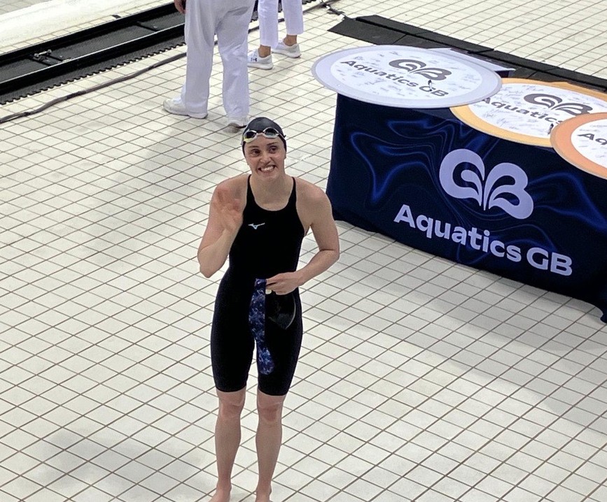 Kara Hanlon poolside