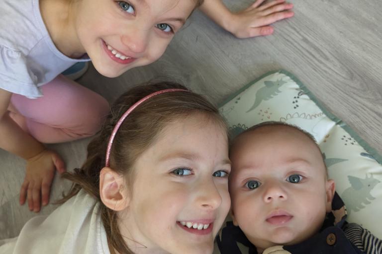 Picture of the three Campbell children