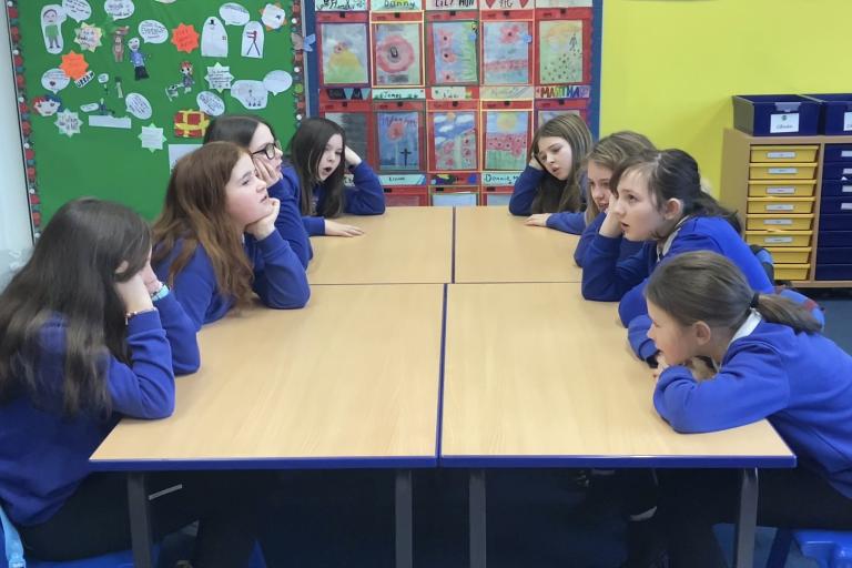 Dè Nì Sinn - Sgoil an Taobh Siar