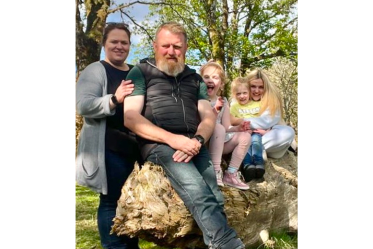 Louise Casseldon and family